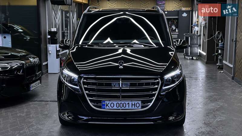 Мінівен Mercedes-Benz V-Class 2025 в Ужгороді