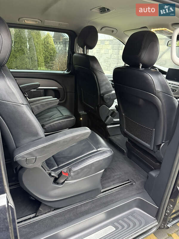 Минивэн Mercedes-Benz V-Class 2016 в Ровно