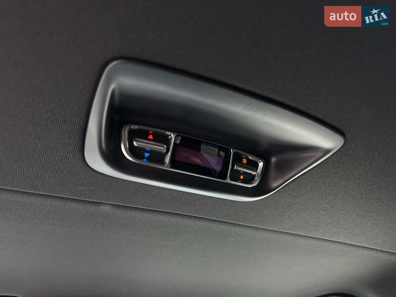 Минивэн Mercedes-Benz V-Class 2020 в Львове фото 39 Минивэн Mercedes-Benz V-Class 2020 в Львове