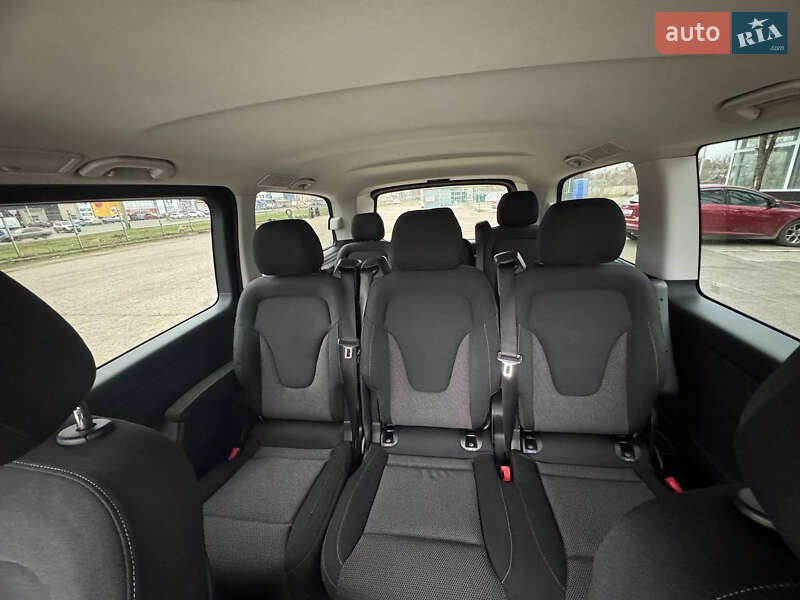Мінівен Mercedes-Benz V-Class 2016 в Харкові