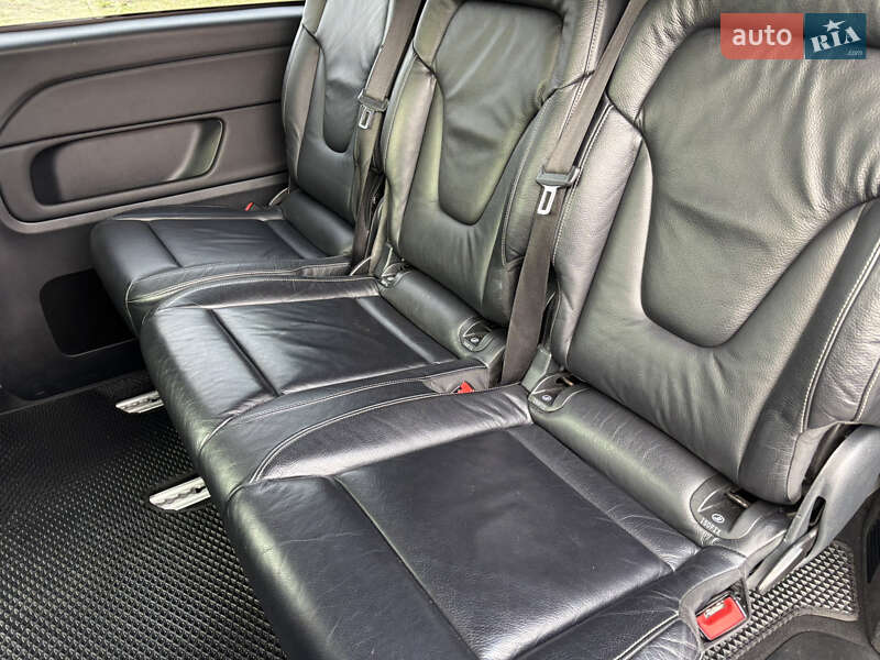 Мінівен Mercedes-Benz V-Class 2017 в Києві