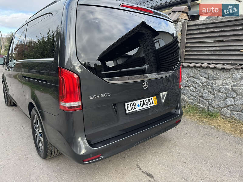 Минивэн Mercedes-Benz V-Class 2021 в Киеве фото 18 Минивэн Mercedes-Benz V-Class 2021 в Киеве