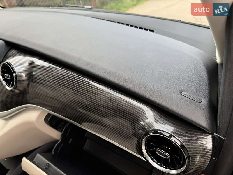 Минивэн Mercedes-Benz V-Class 2021 в Киеве фото 59 Минивэн Mercedes-Benz V-Class 2021 в Киеве