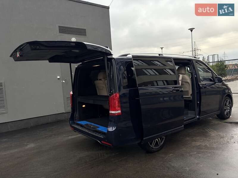 Минивэн Mercedes-Benz V-Class 2018 в Киеве фото 20 Минивэн Mercedes-Benz V-Class 2018 в Киеве