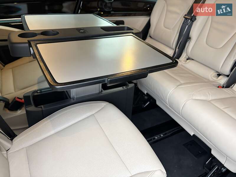 Минивэн Mercedes-Benz V-Class 2018 в Киеве фото 87 Минивэн Mercedes-Benz V-Class 2018 в Киеве