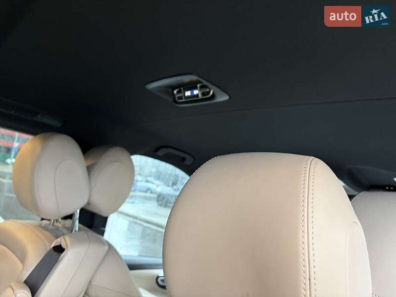 Минивэн Mercedes-Benz V-Class 2018 в Киеве фото 134 Минивэн Mercedes-Benz V-Class 2018 в Киеве