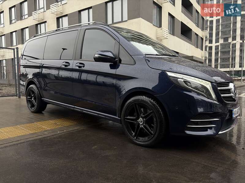Минивэн Mercedes-Benz V-Class 2018 в Киеве фото 161 Минивэн Mercedes-Benz V-Class 2018 в Киеве