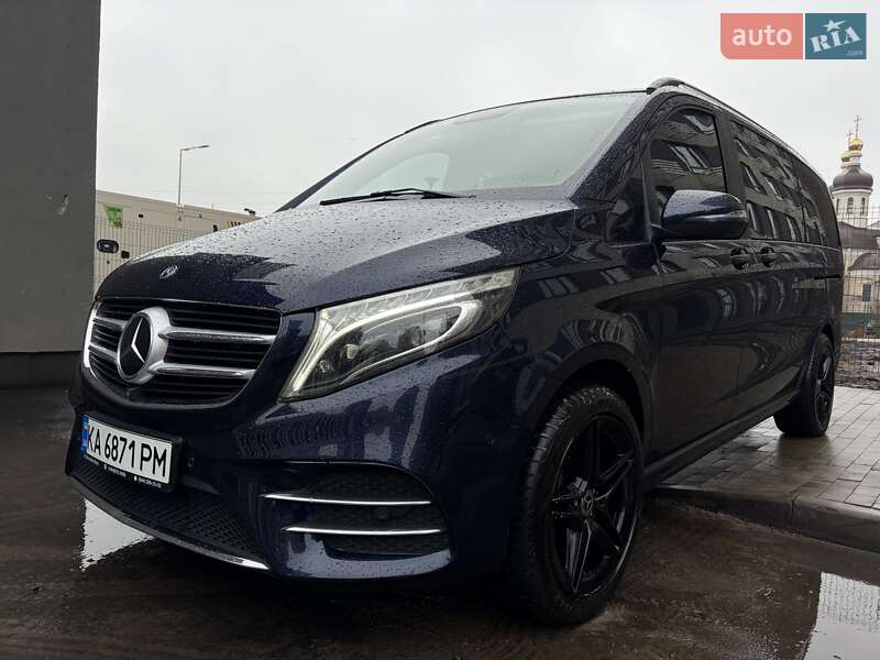 Минивэн Mercedes-Benz V-Class 2018 в Киеве фото 165 Минивэн Mercedes-Benz V-Class 2018 в Киеве
