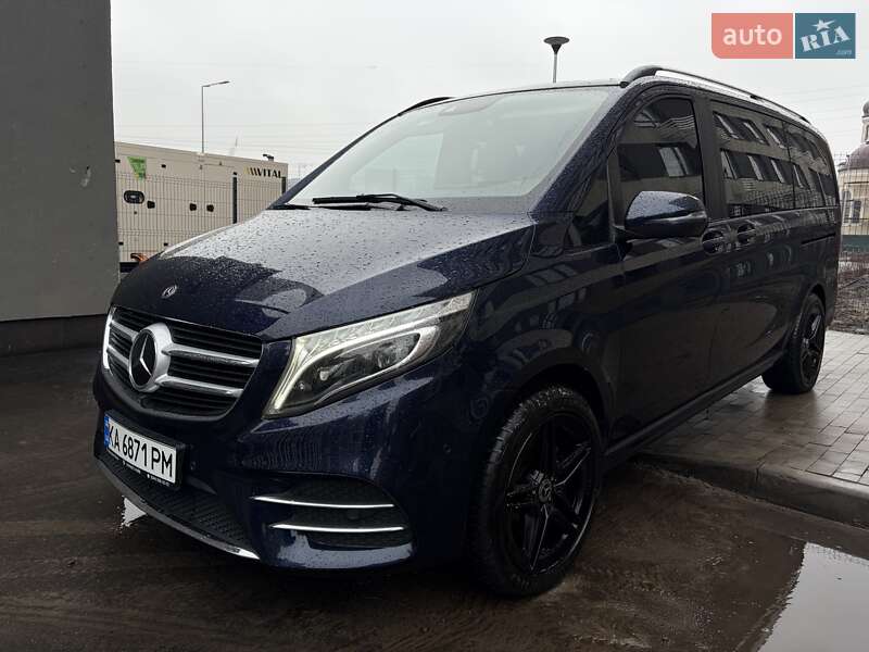 Минивэн Mercedes-Benz V-Class 2018 в Киеве фото 167 Минивэн Mercedes-Benz V-Class 2018 в Киеве