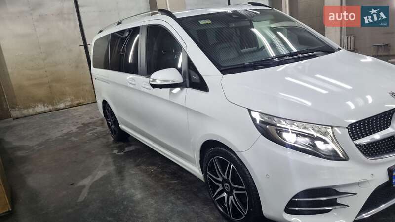 Минивэн Mercedes-Benz V-Class 2019 в Черновцах