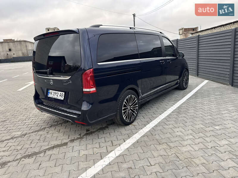 Мінівен Mercedes-Benz V-Class 2020 в Рівному фото 42 Мінівен Mercedes-Benz V-Class 2020 в Рівному