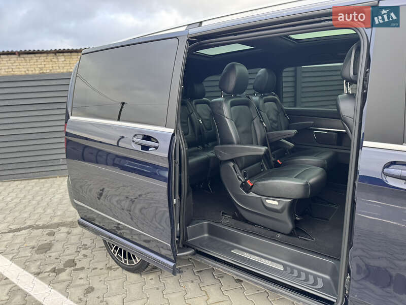 Мінівен Mercedes-Benz V-Class 2020 в Рівному фото 61 Мінівен Mercedes-Benz V-Class 2020 в Рівному