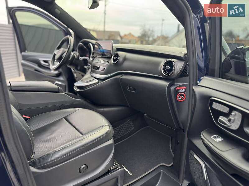 Мінівен Mercedes-Benz V-Class 2020 в Рівному фото 82 Мінівен Mercedes-Benz V-Class 2020 в Рівному