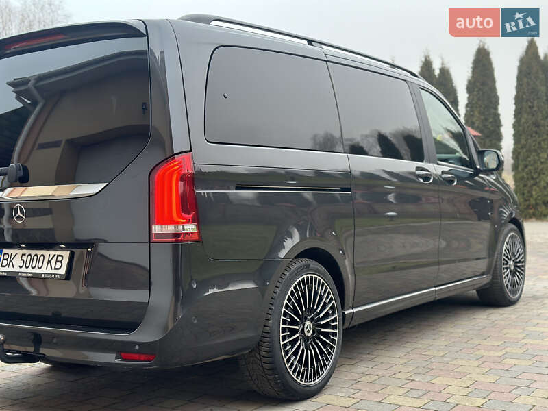 Мінівен Mercedes-Benz V-Class 2021 в Рівному