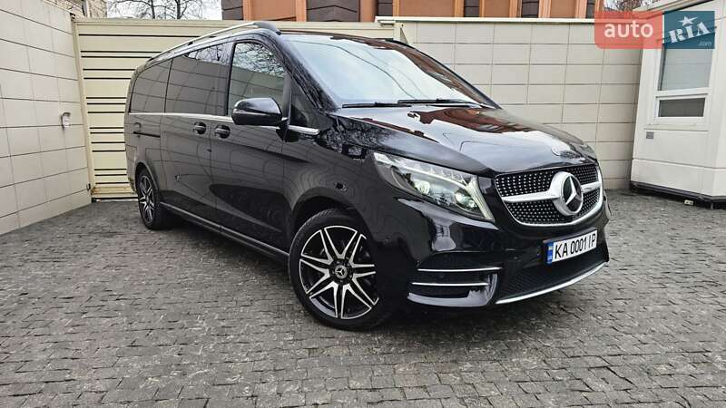 Мінівен Mercedes-Benz V-Class 2023 в Києві