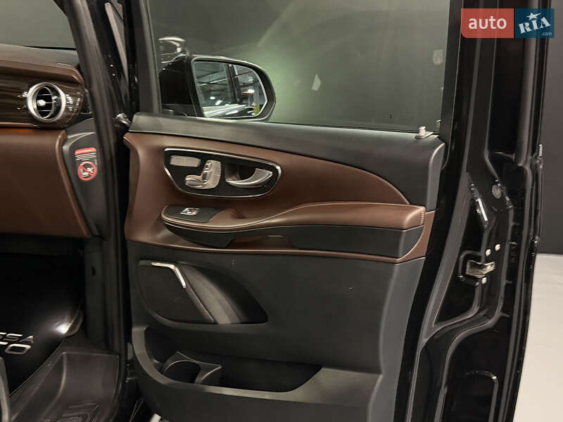 Мінівен Mercedes-Benz V-Class 2017 в Одесі