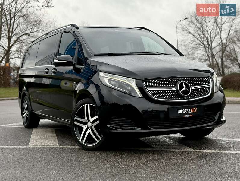 Минивэн Mercedes-Benz V-Class 2016 в Киеве