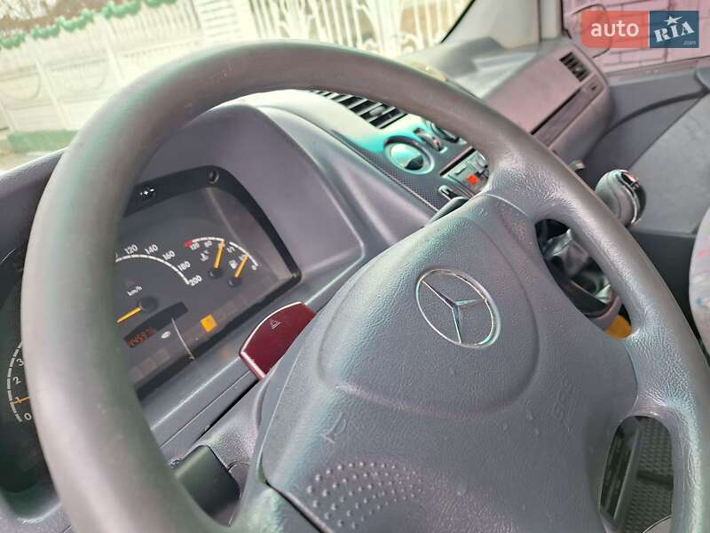 Минивэн Mercedes-Benz V-Class 1999 в Черновцах