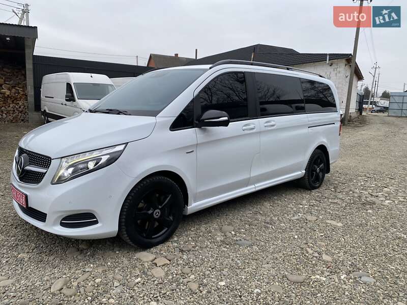 Минивэн Mercedes-Benz V-Class 2014 в Мукачево