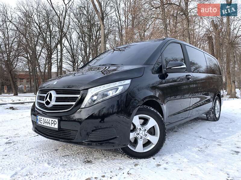 Mercedes-Benz V-Class 2015