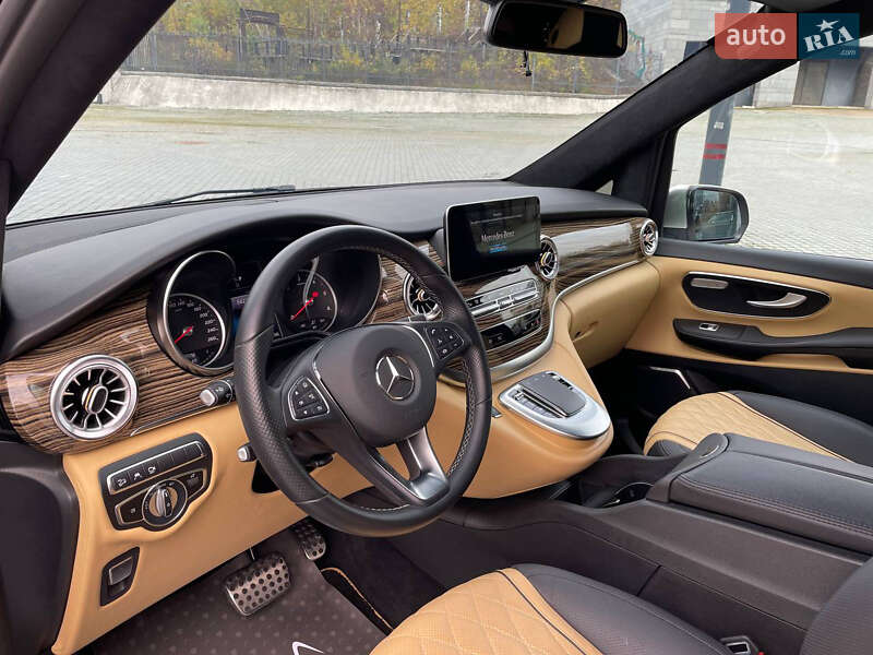 Мінівен Mercedes-Benz V-Class 2021 в Києві фото 10 Мінівен Mercedes-Benz V-Class 2021 в Києві