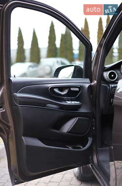Минивэн Mercedes-Benz V-Class 2016 в Львове
