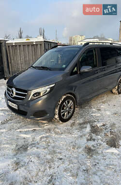 Минивэн Mercedes-Benz V-Class 2019 в Киеве
