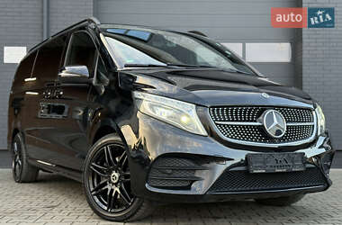 Мінівен Mercedes-Benz V-Class 2023 в Луцьку