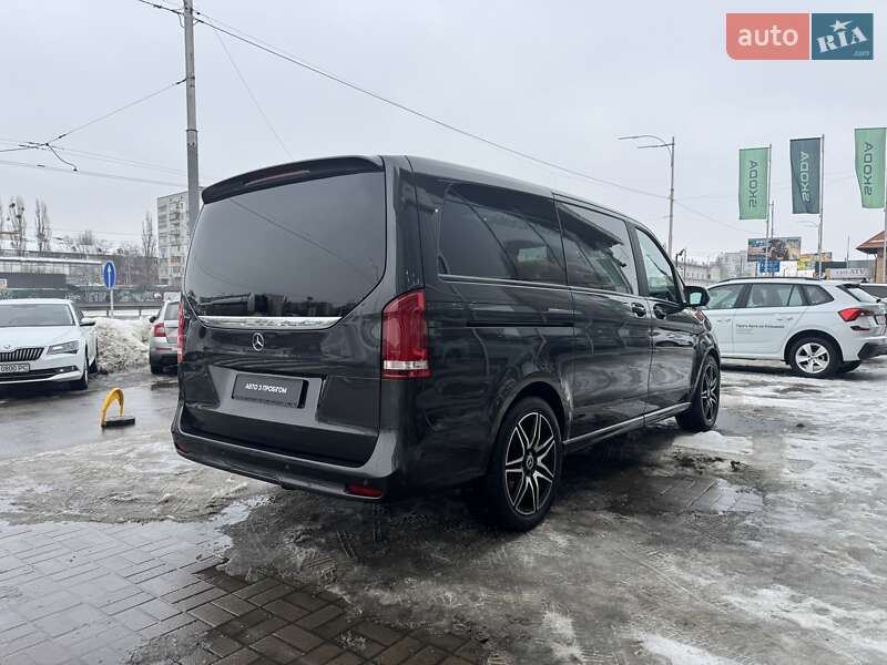Минивэн Mercedes-Benz V-Class 2021 в Киеве