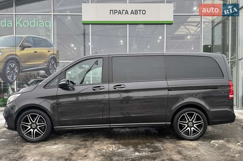 Минивэн Mercedes-Benz V-Class 2021 в Киеве