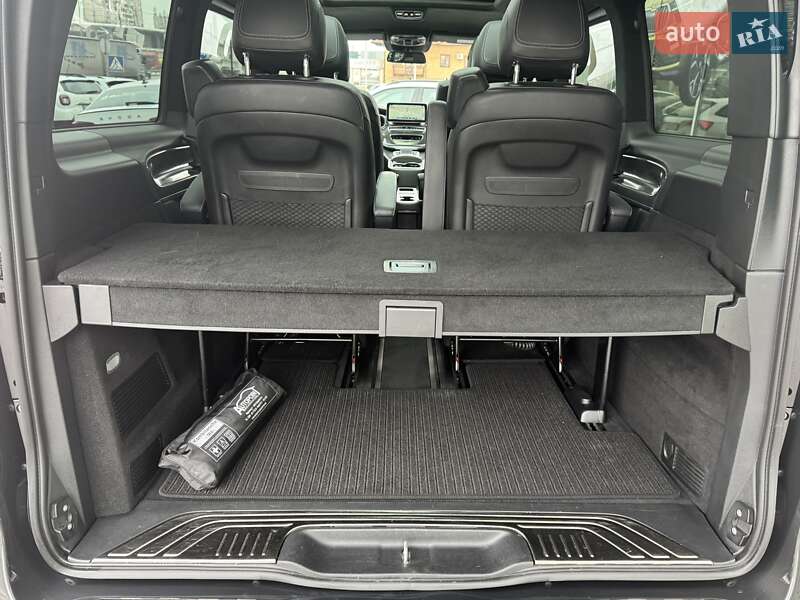 Минивэн Mercedes-Benz V-Class 2021 в Киеве