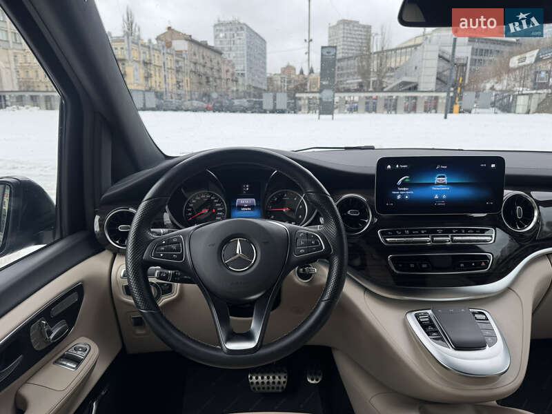 Мінівен Mercedes-Benz V-Class 2022 в Києві