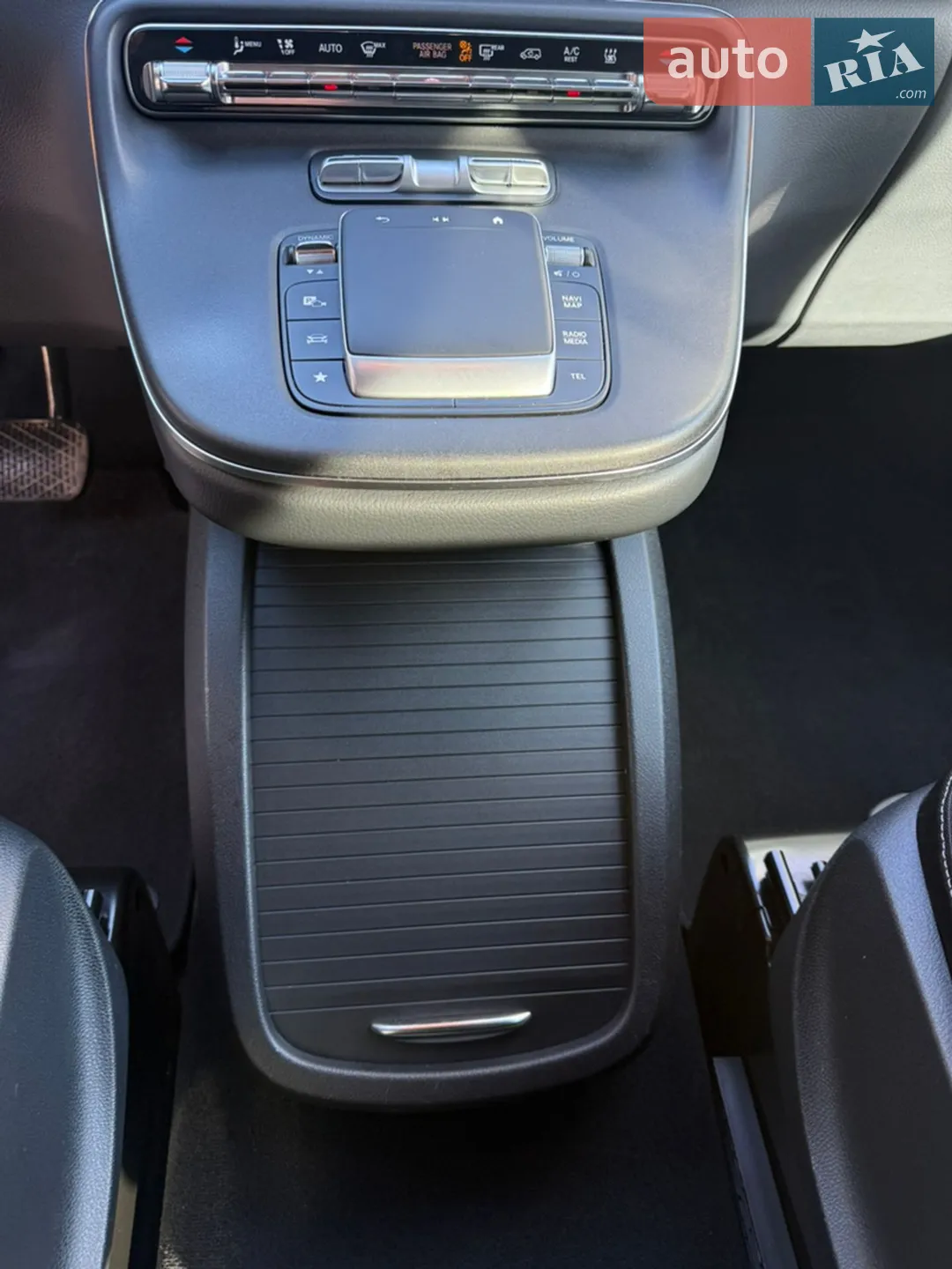 2024 Mercedes-Benz V-klasse - мініатюра 28