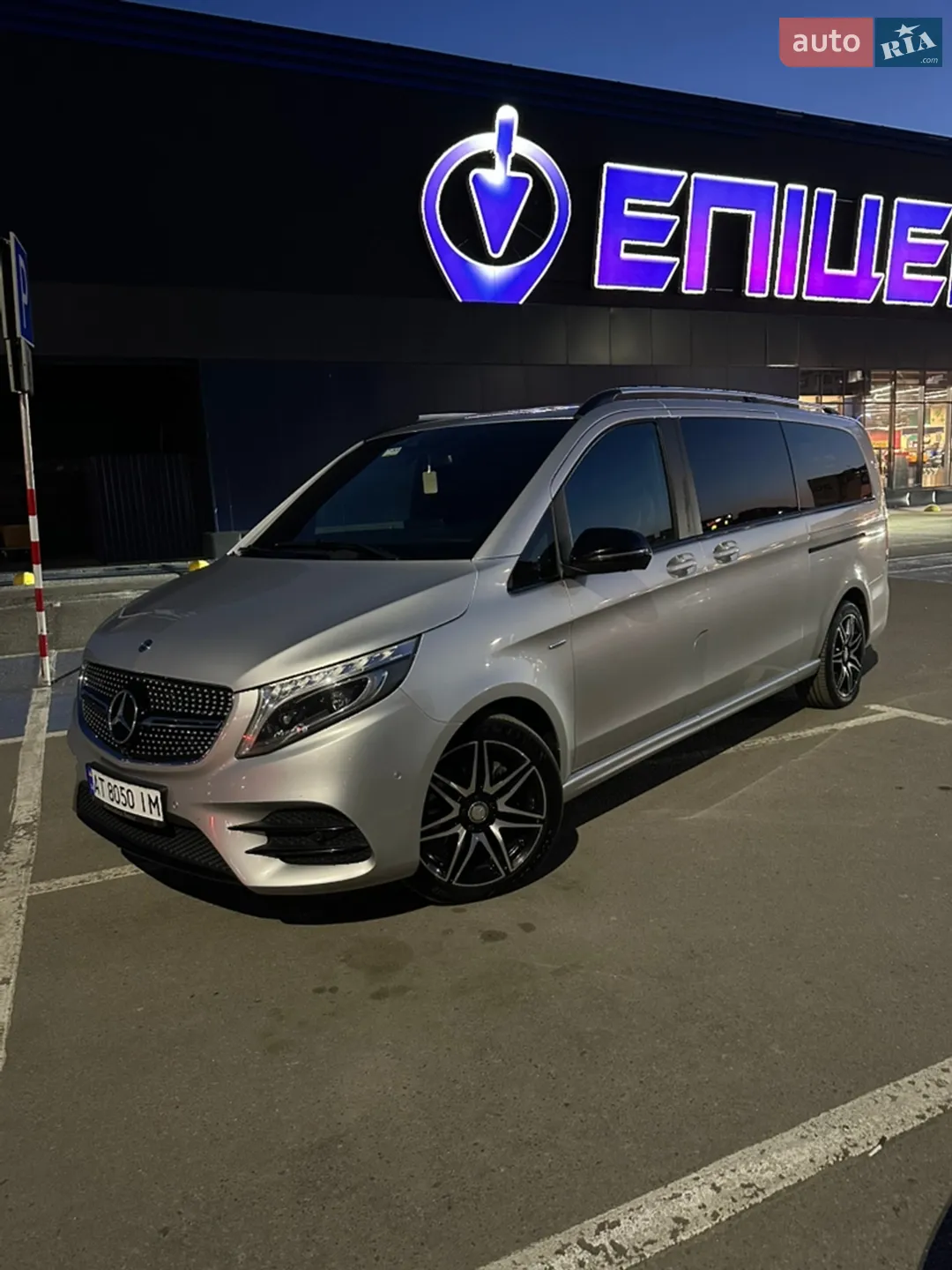 2017 Mercedes-Benz V-klasse - мініатюра 25
