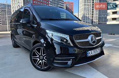 Минивэн Mercedes-Benz V-Class 2020 в Киеве