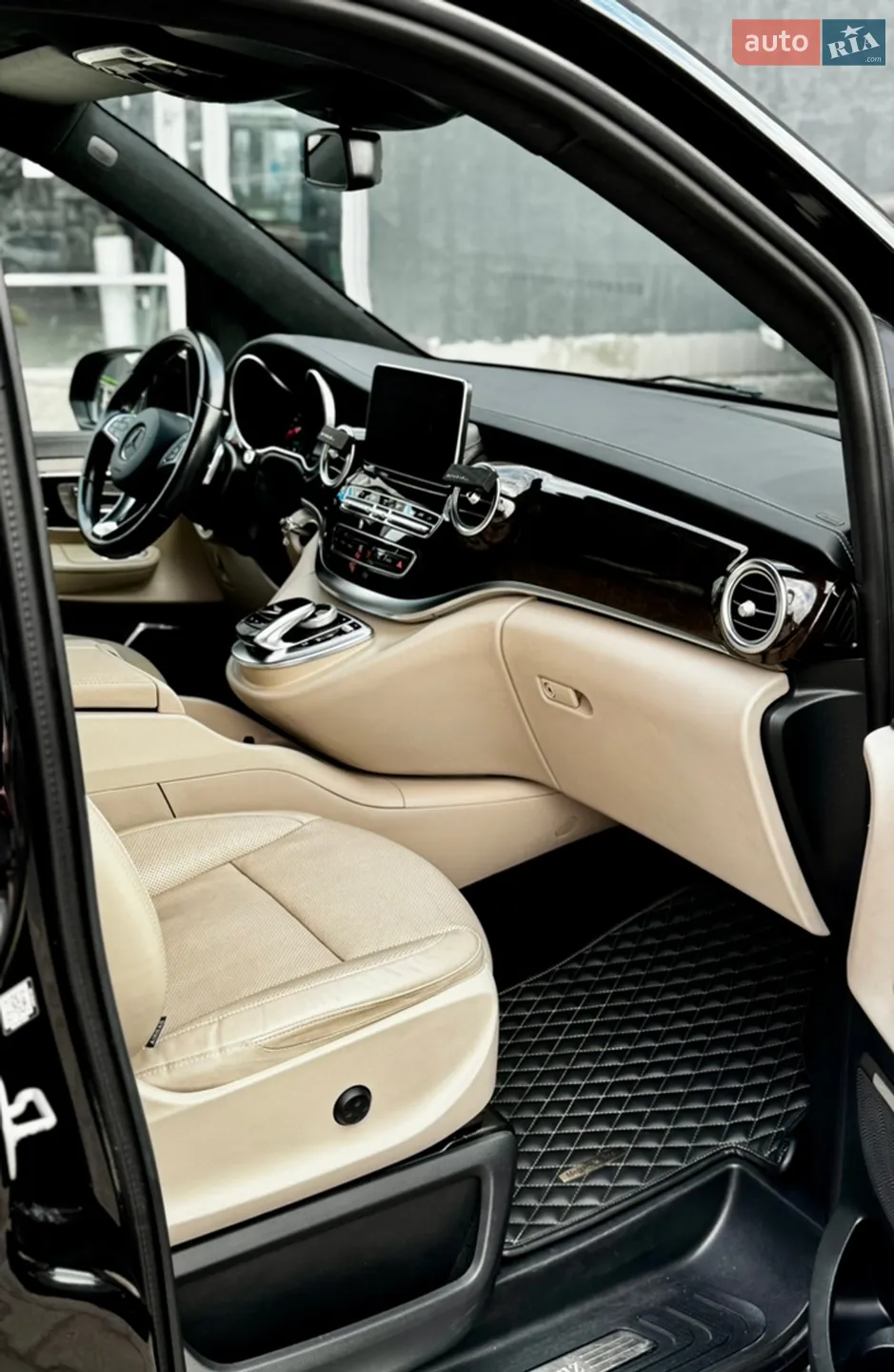 2017 Mercedes-Benz V-klasse - мініатюра 42