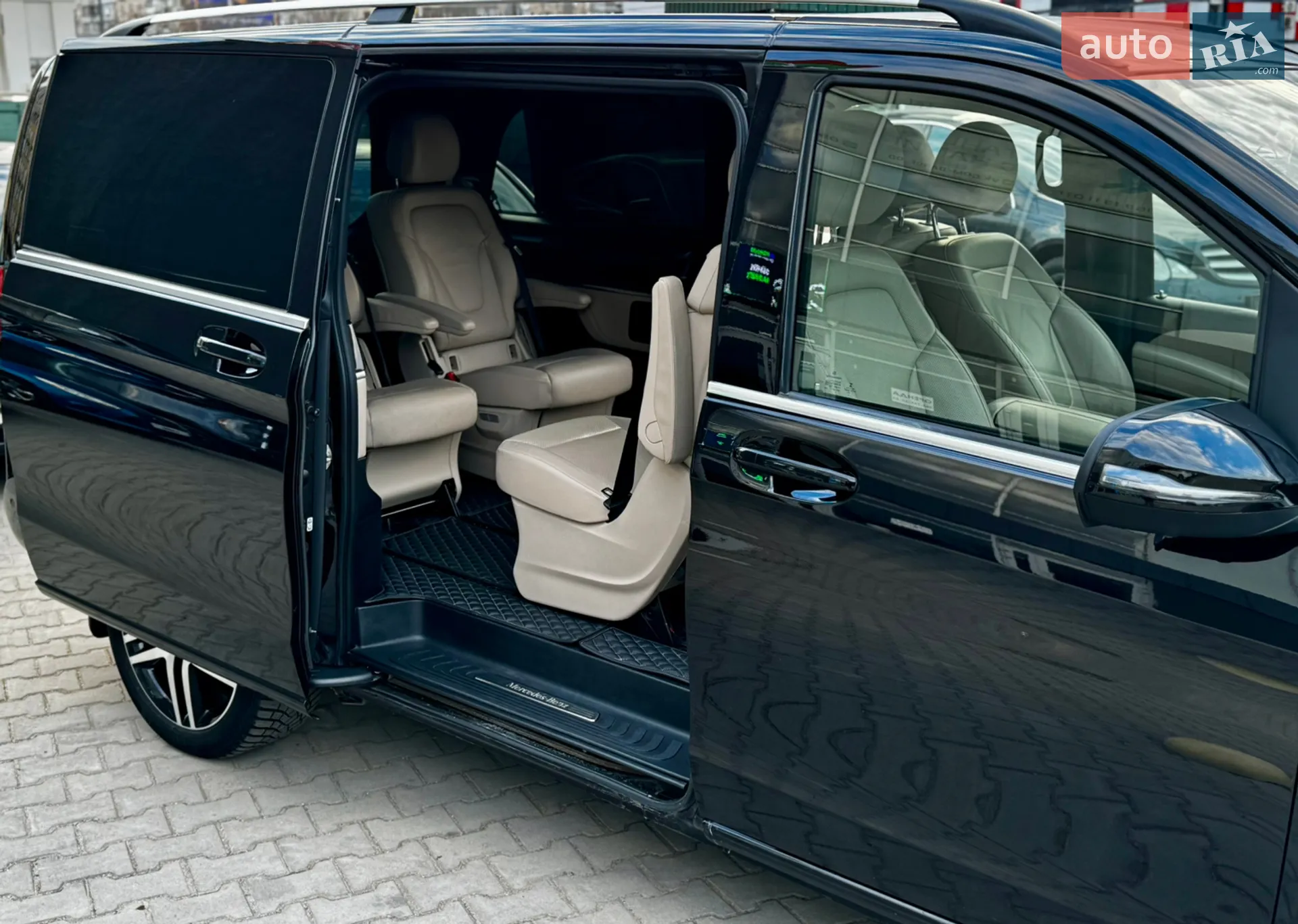 2017 Mercedes-Benz V-klasse - мініатюра 44
