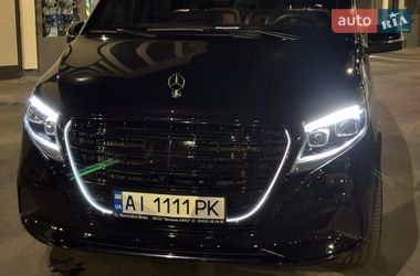 Минивэн Mercedes-Benz V-Class 2025 в Киеве