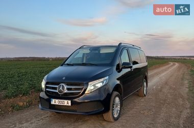 Минивэн Mercedes-Benz V-Class 2020 в Немирове