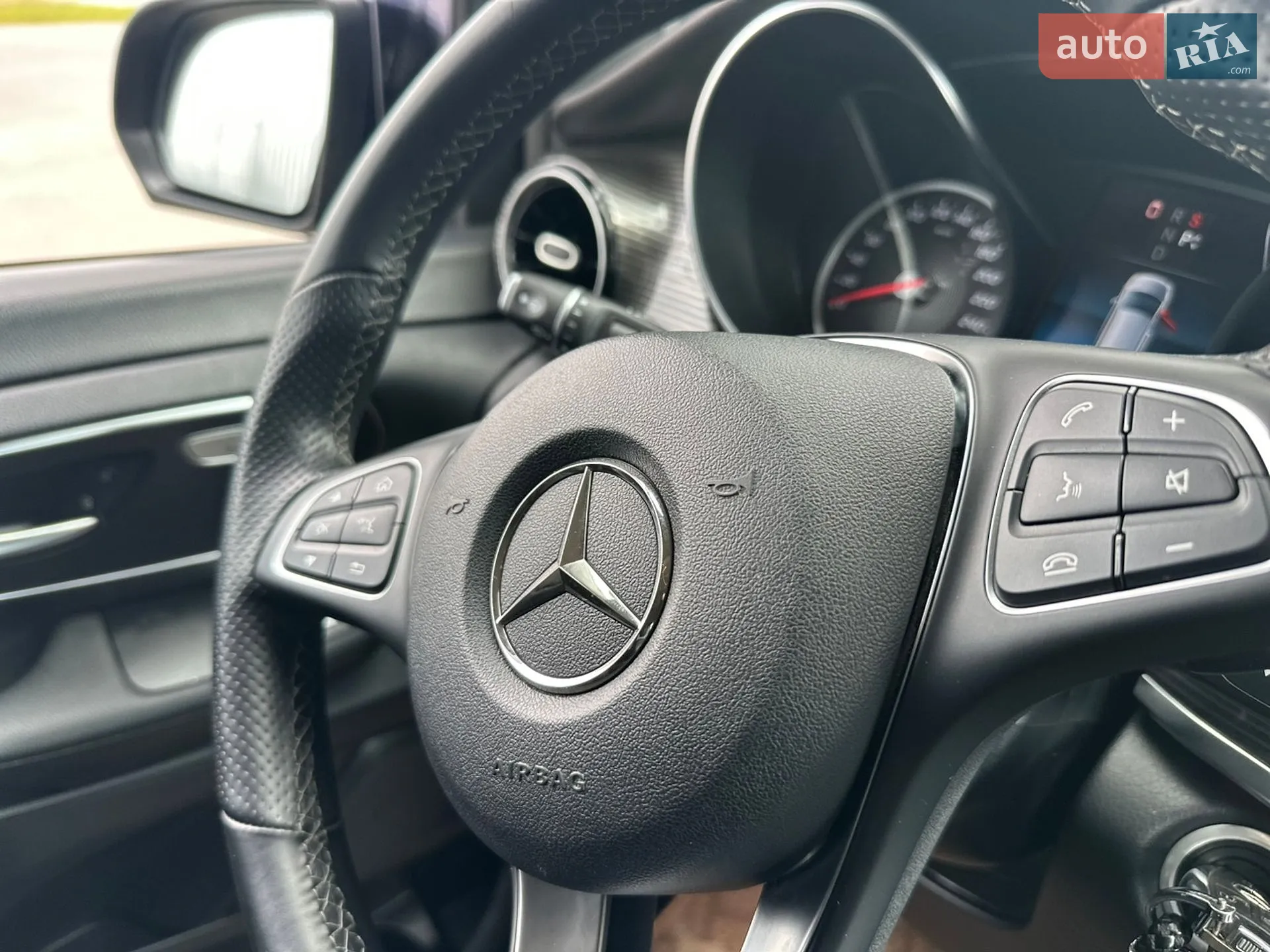 2020 Mercedes-Benz V-klasse - мініатюра 37