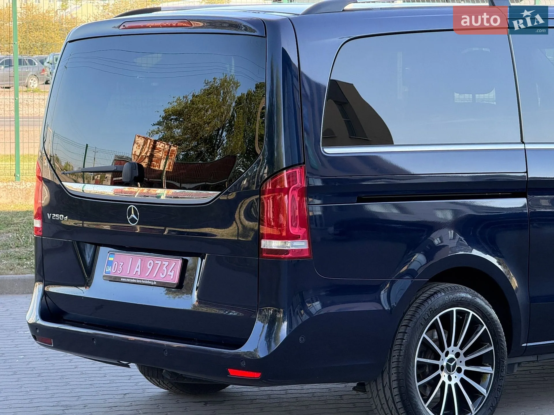 2017 Mercedes-Benz V-klasse - мініатюра 17