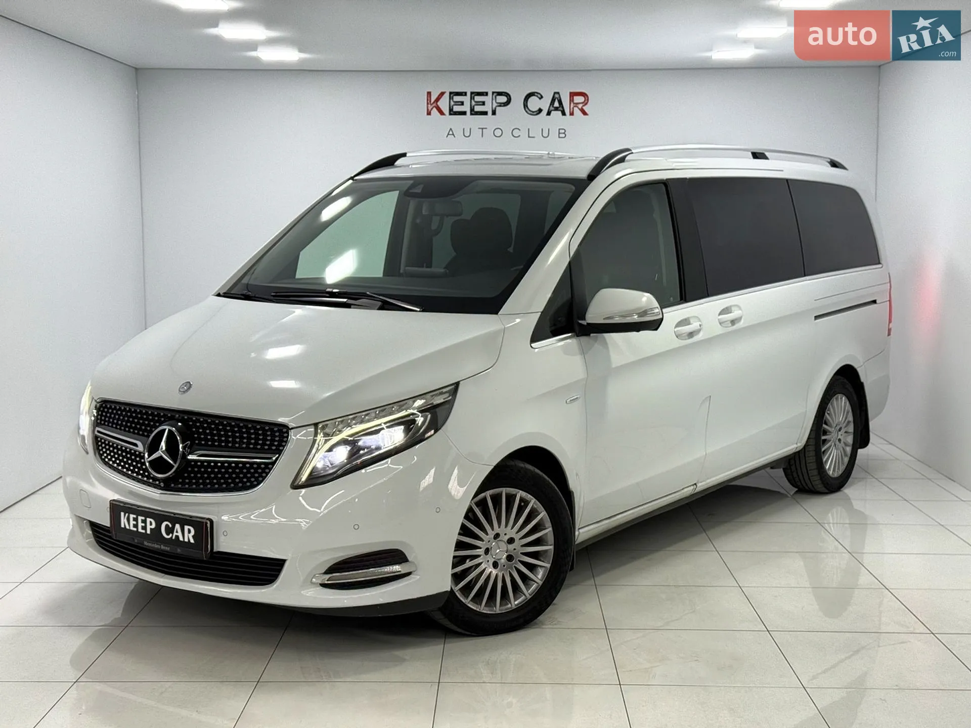2015 Mercedes-Benz V-klasse - фото 1