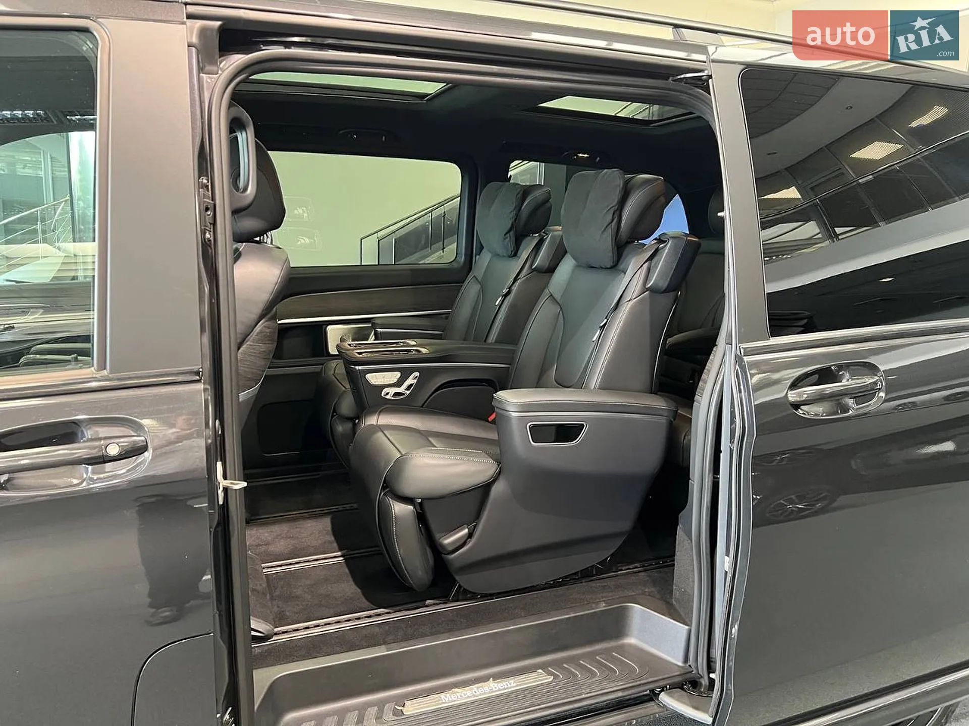 2025 Mercedes-Benz V-klasse - мініатюра 18