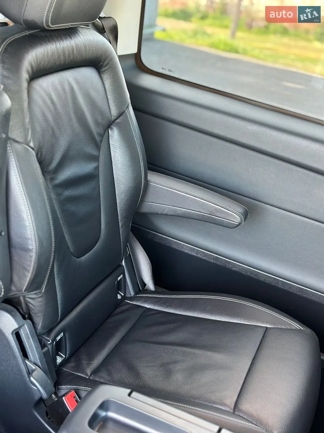 2020 Mercedes-Benz V-klasse - мініатюра 38
