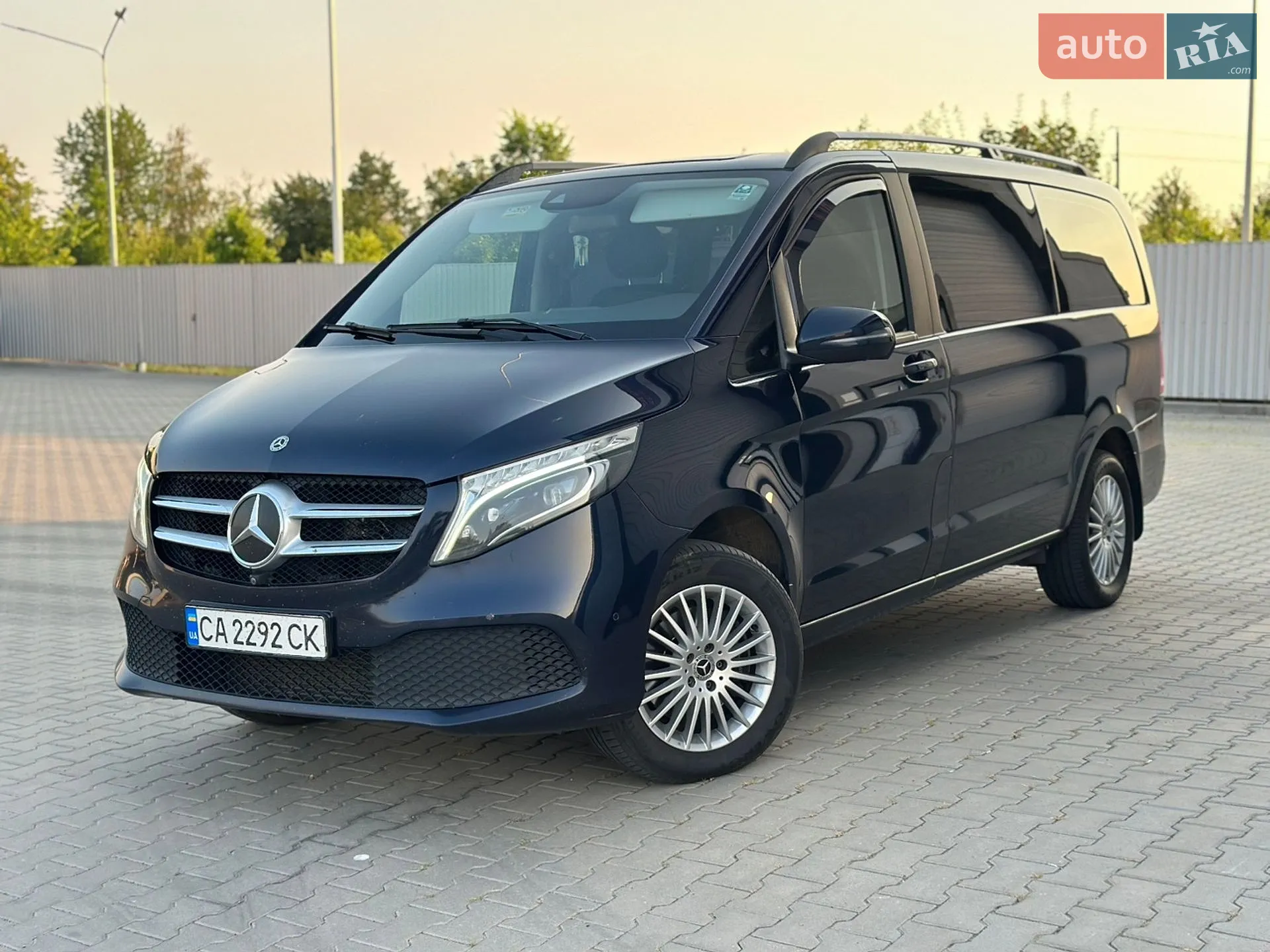 2020 Mercedes-Benz V-klasse - мініатюра 3