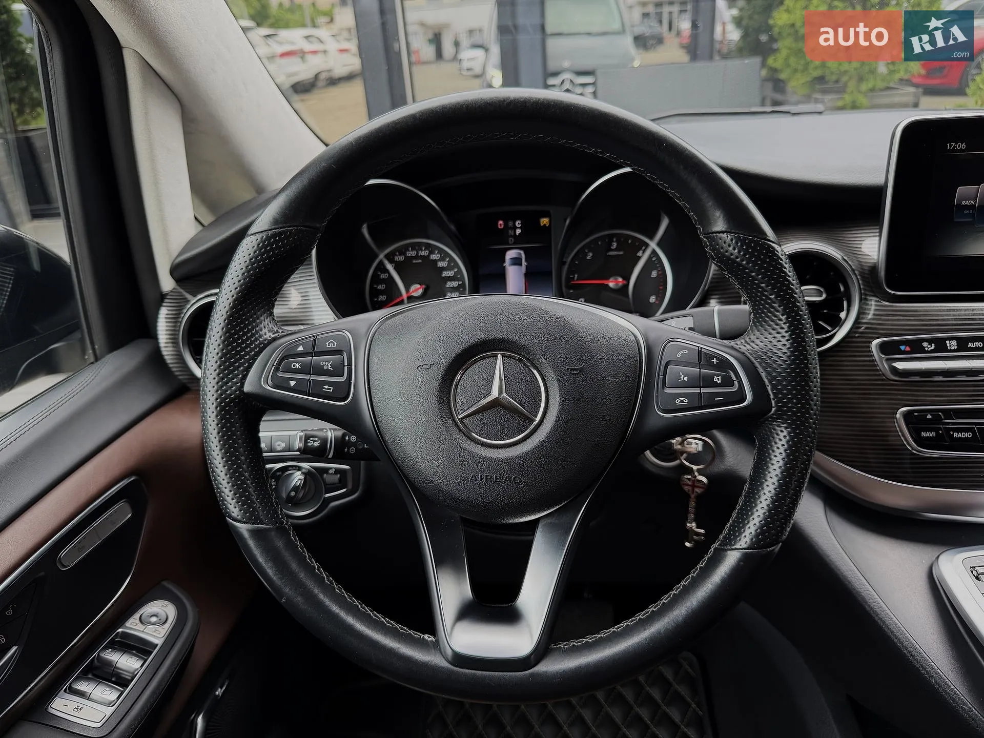 2019 Mercedes-Benz V-klasse - мініатюра 45