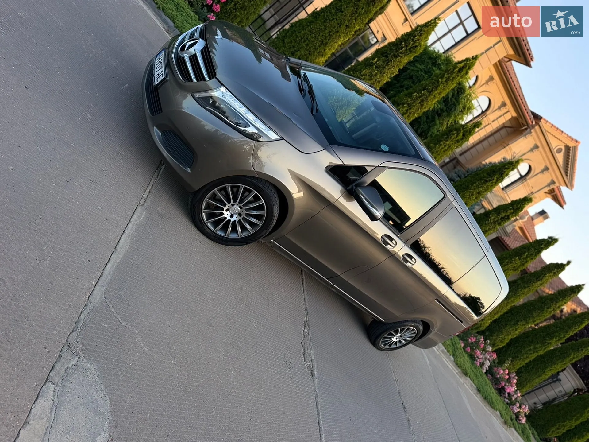 2014 Mercedes-Benz V-klasse - мініатюра 3