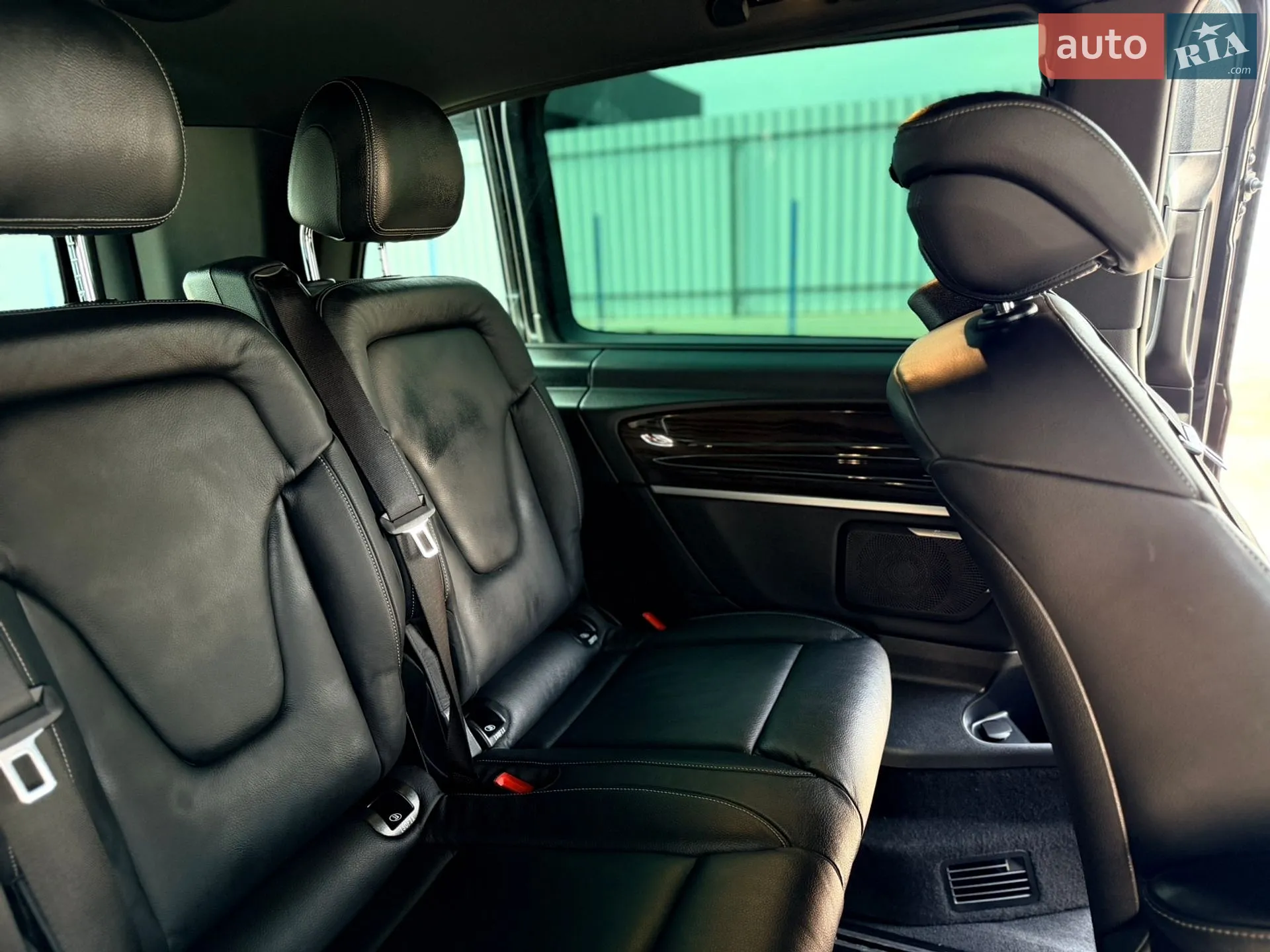 2020 Mercedes-Benz V-klasse - мініатюра 36