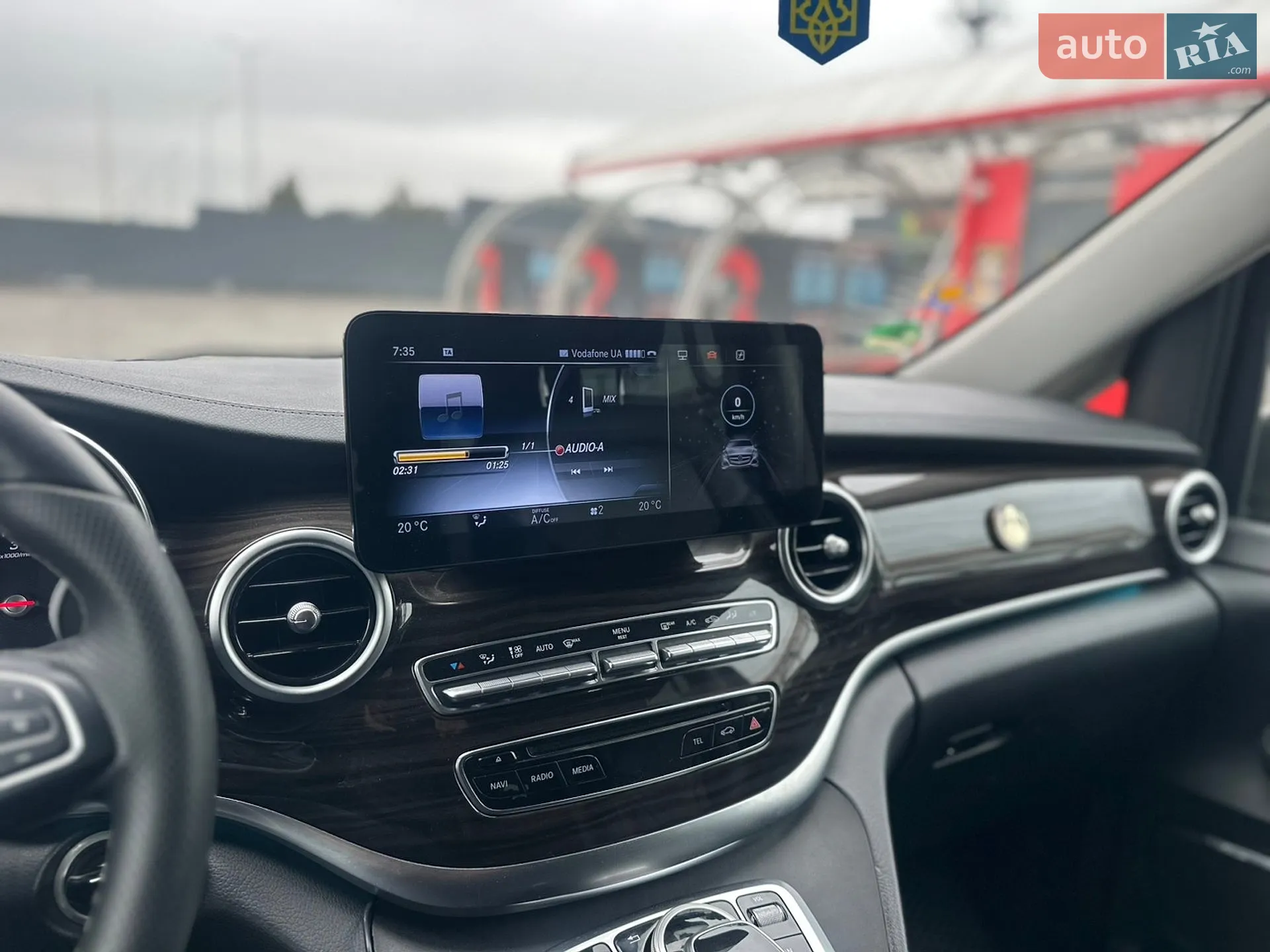 2015 Mercedes-Benz V-klasse - мініатюра 20
