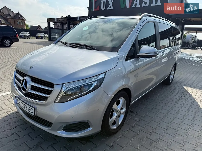 Mercedes-Benz V-Class